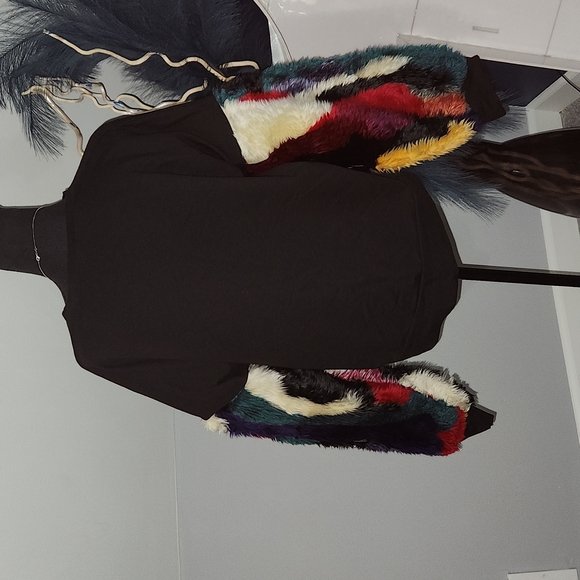 Oversized Medium Sweatshirt - Picture 6 of 8